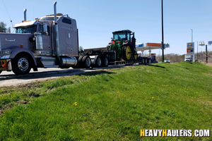 2018 John Deere 8370RT tractor transport.