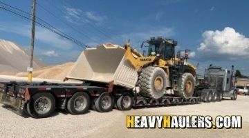 Komatsu wheel loader haul.