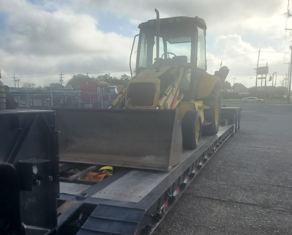 Texas Equipment Transport Services Heavy Haulers!