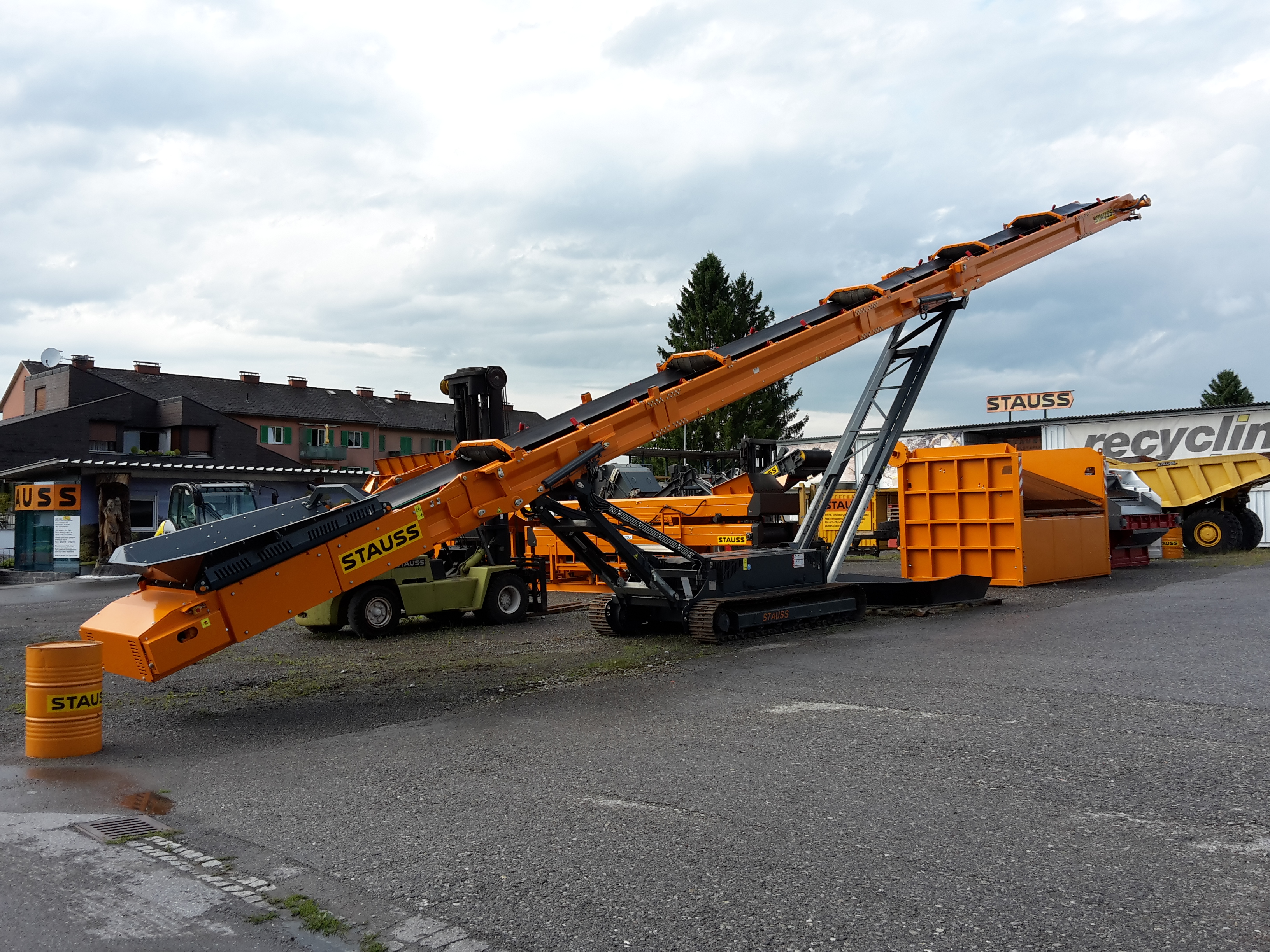 Conveyor ready for transport