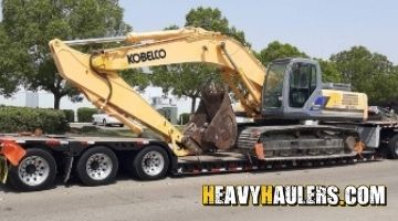 Kobelco excavator haul.