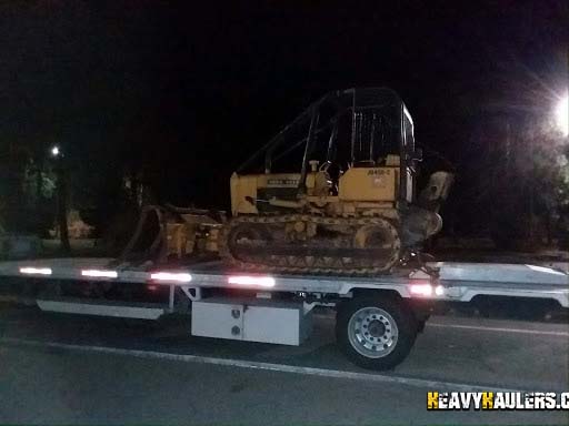 2000 John Deere 350C Dozer being transported Cheyenne WY