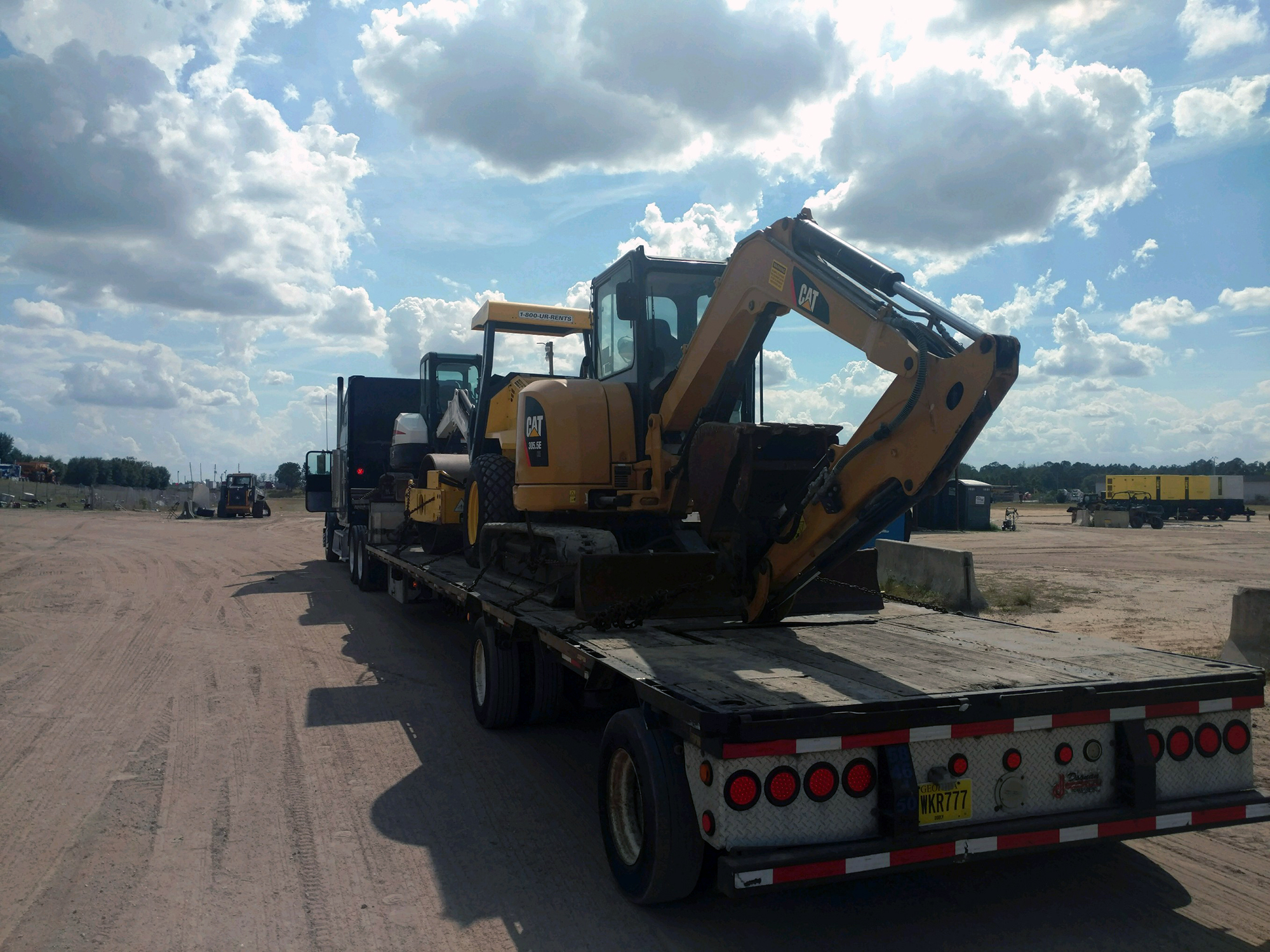 North Carolina Equipment Transport Services Heavy Haulers!