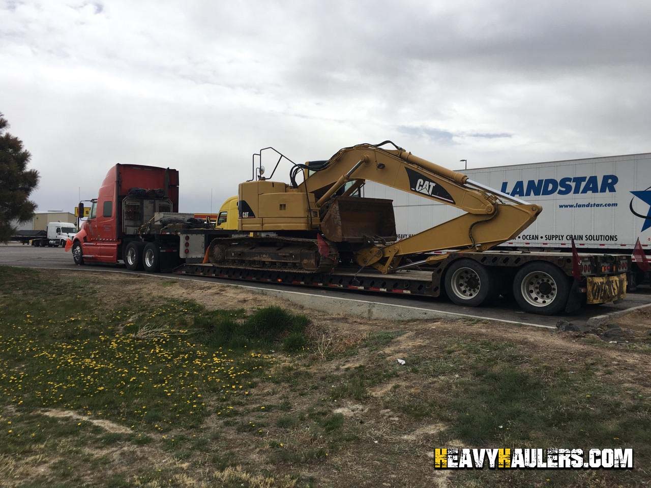 Excavator Shipping Services Heavy Haulers (800) 9086206