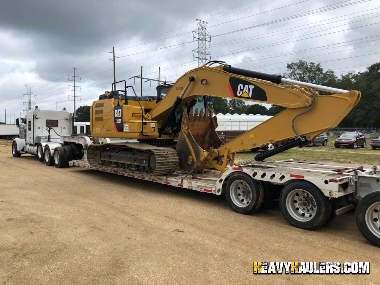 Maine Equipment Transport Services Heavy Haulers!
