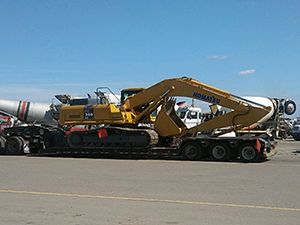 Komatsu 300 LC Excavator Transport