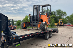 Moffett forklift transported on a hotshot trailer.