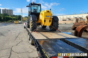 Shipping a JCB 531-70 telehandler.