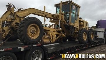 Transporting a Caterpillar motor grader to Charleston, WA.