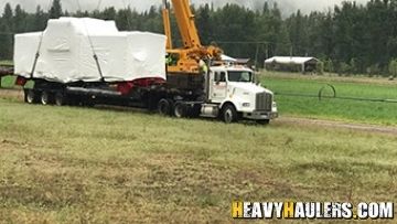 Railroad equipment shipping