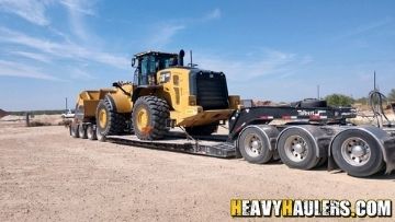 Caterpillar wheel loader construction equipment trnasported on RGN