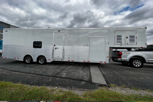 38ft gooseneck trailer haul.