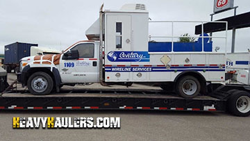 Transporting a Ford F550 Utility Truck 