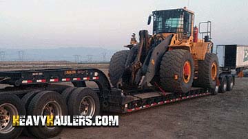 Volvo L220F wheel loader transport.