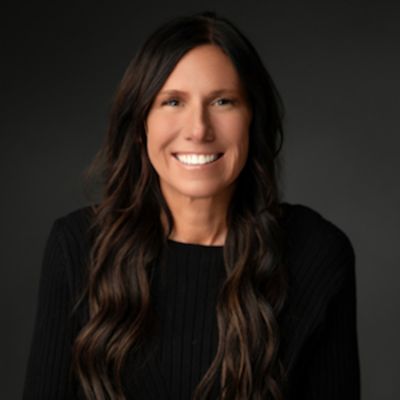 Lindsay Olberding image